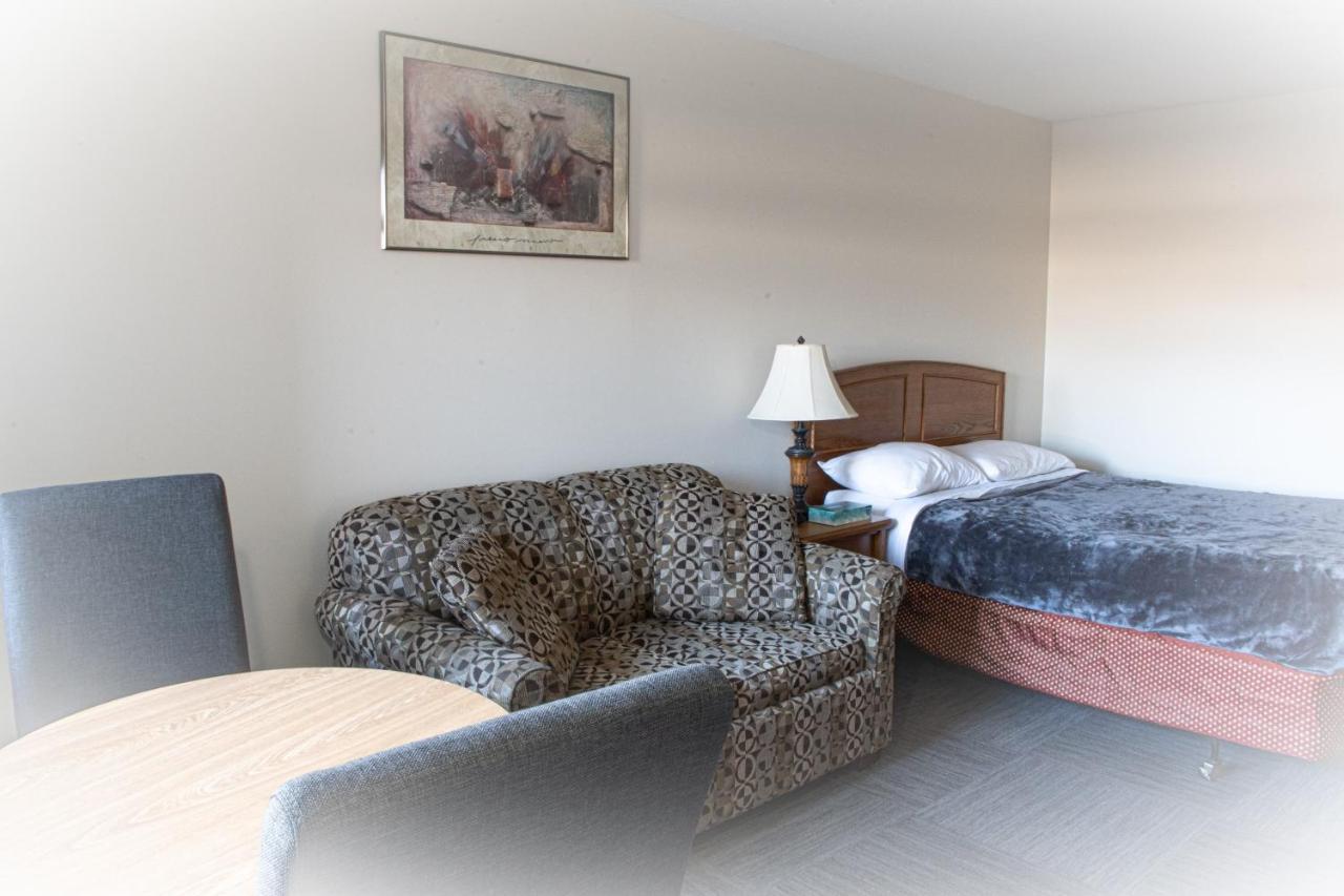 Grandview Motel Kamloops Zewnętrze zdjęcie