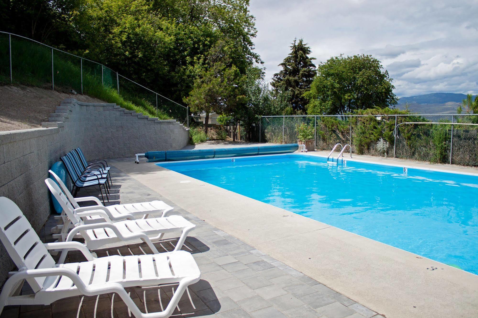 Grandview Motel Kamloops Zewnętrze zdjęcie